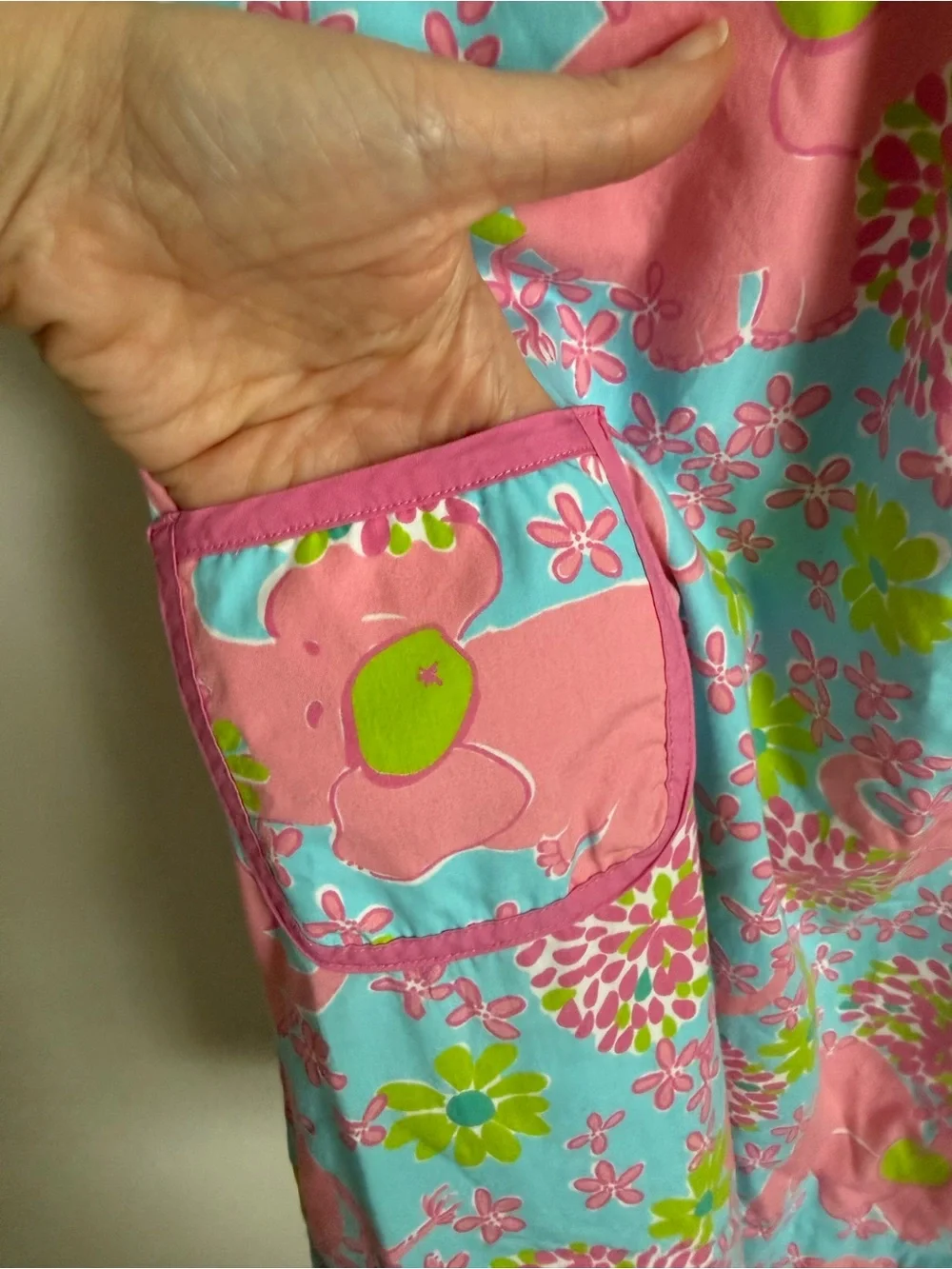 Lilly Pulitzer girls' “Forgot My Trunk” size 12 Sleeveless Shift Dress